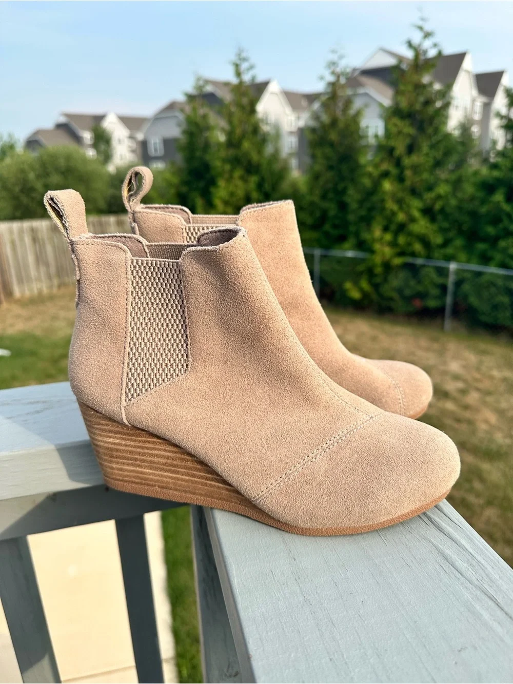 TOMS | Bailey Women's Wedge Ankle Boots Suede Warm Taupe | Size 6.5